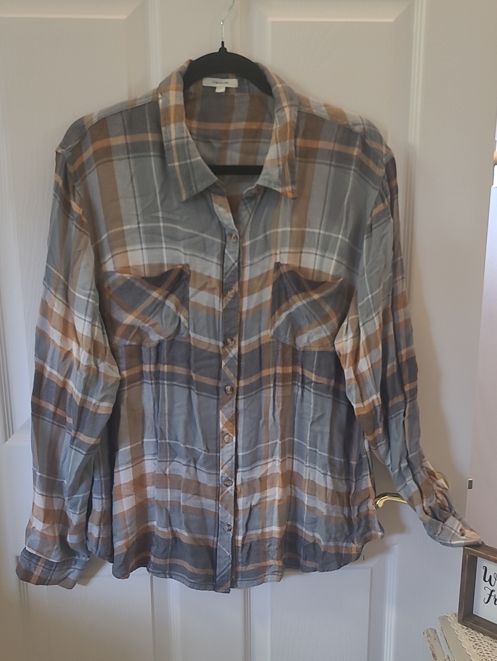 Maurices Blue-Gray and Tan Plaid Shirt Bin 6